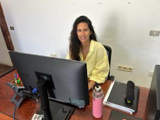 Doña SARA PERDOMO EXPÓSITO